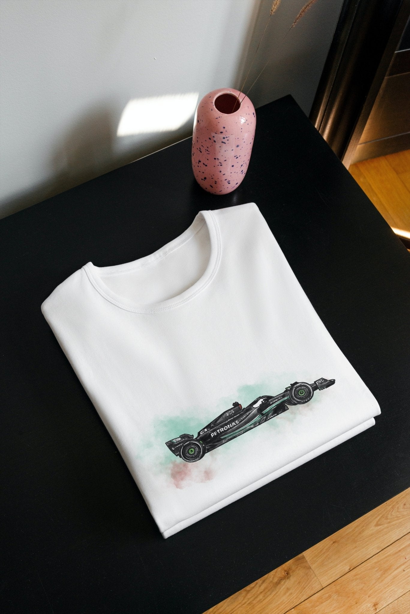 Formula One racing fan gear: Mercedes George Russell T-shirt - Pitlane Merch